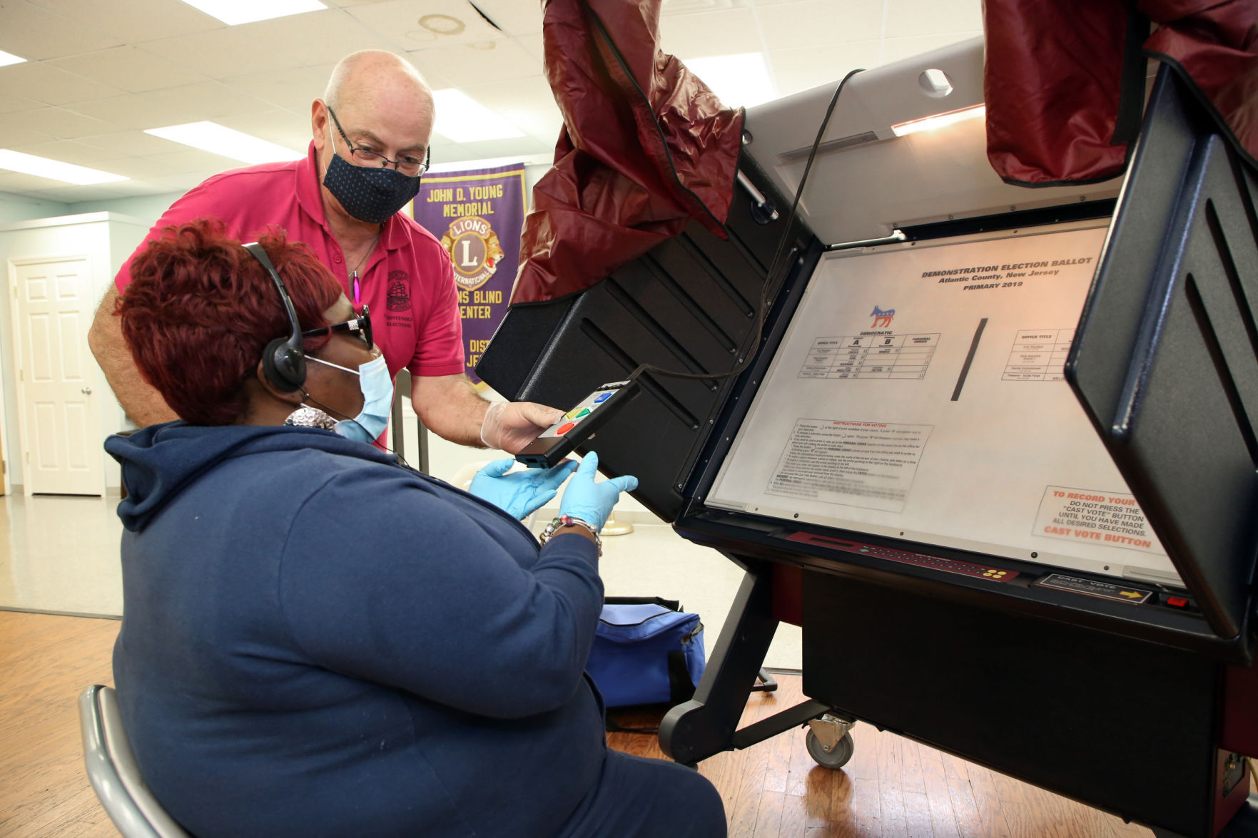 Blind voting